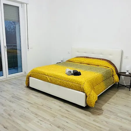 Apartment Con Terrazza
