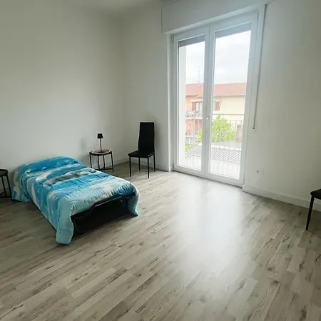 Apartment Con Terrazza